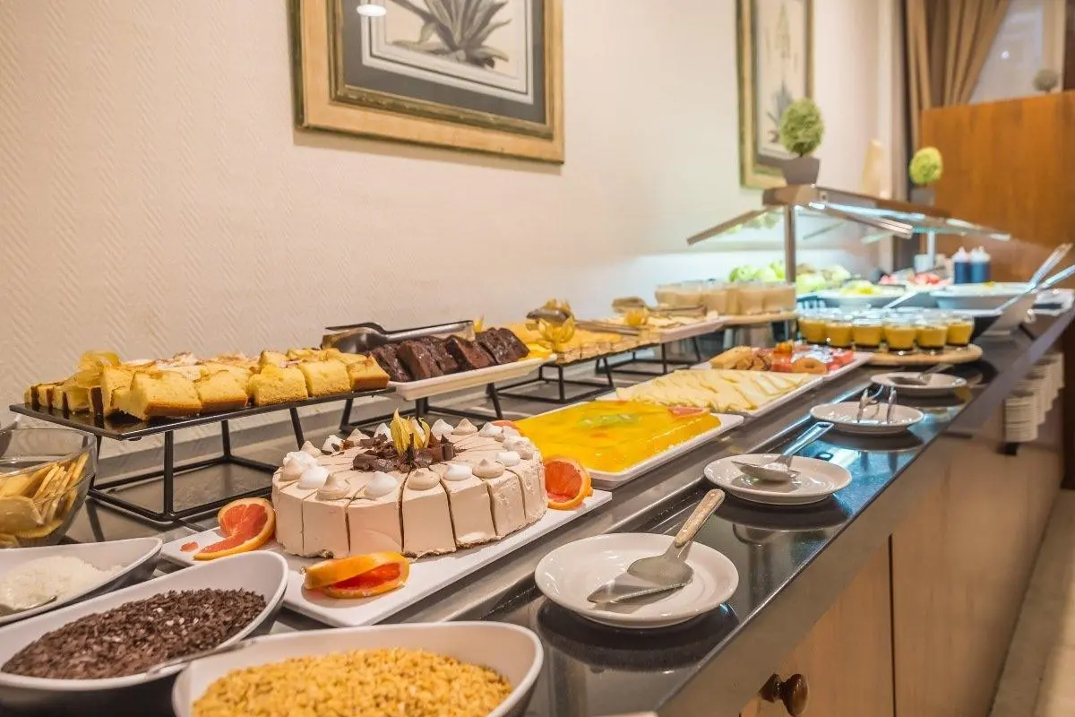 Lago Rojo — LAGO ROJO