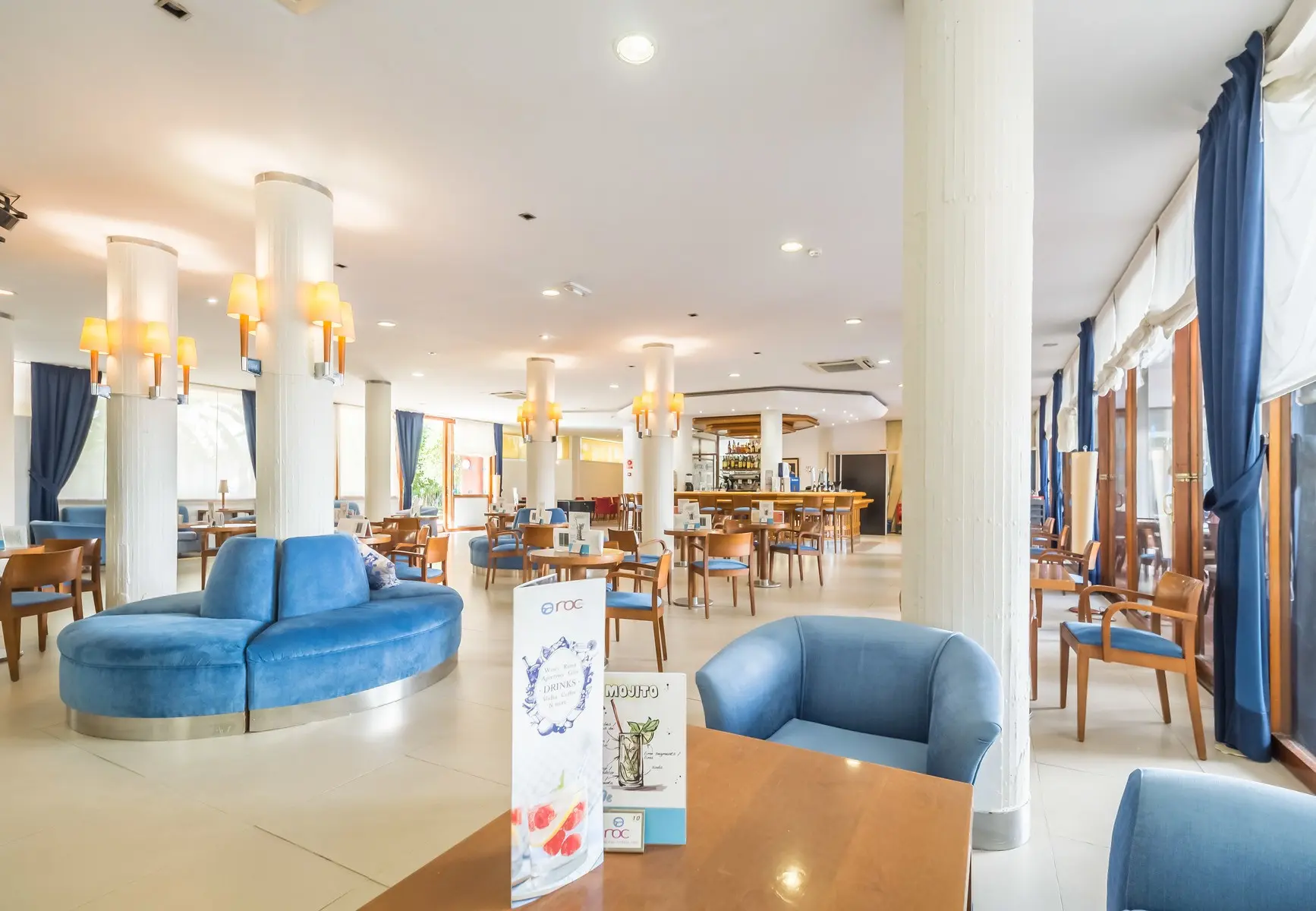 Lago Rojo — LAGO ROJO