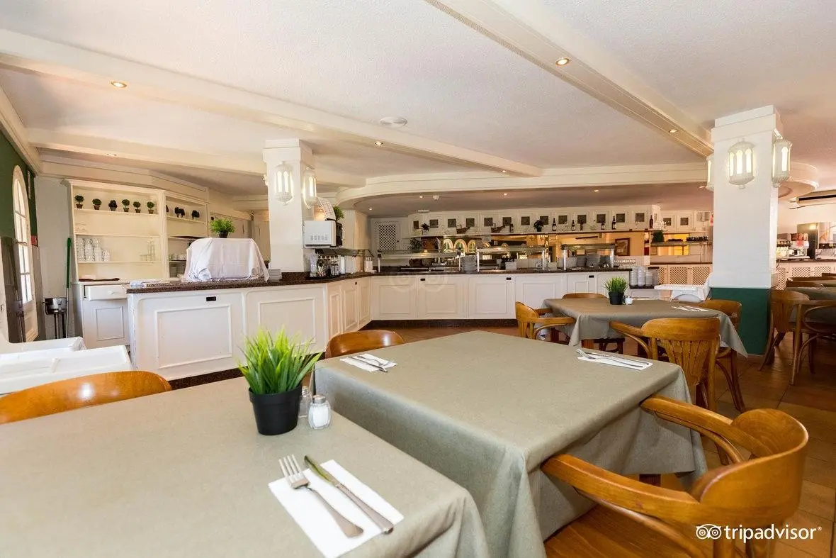 Laguna Park 1 — LAGUNA PARK 1