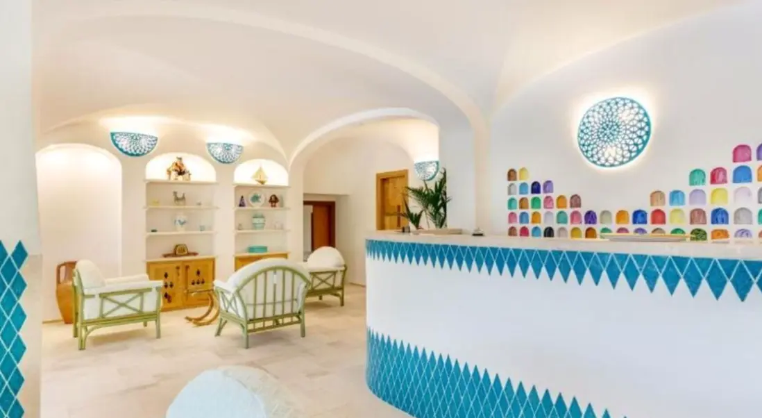 Lobby hotelu Le Mimose