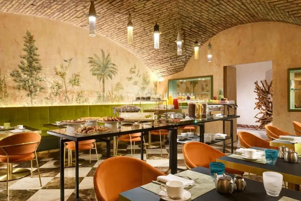 Leon'S Place — LEON'S PLACE