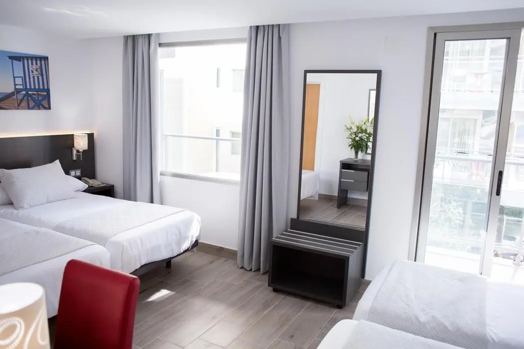 Los Álamos — LOS ÁLAMOS