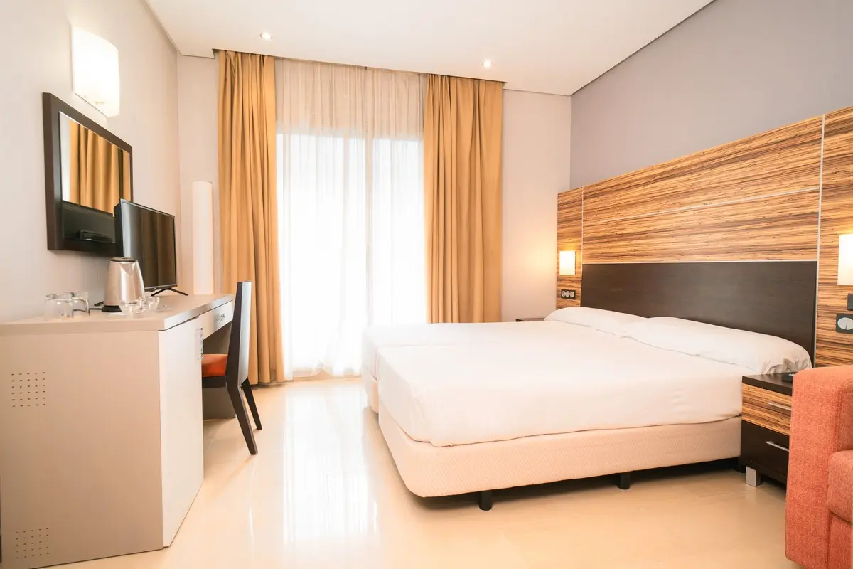 Magic Inn — MAGIC INN