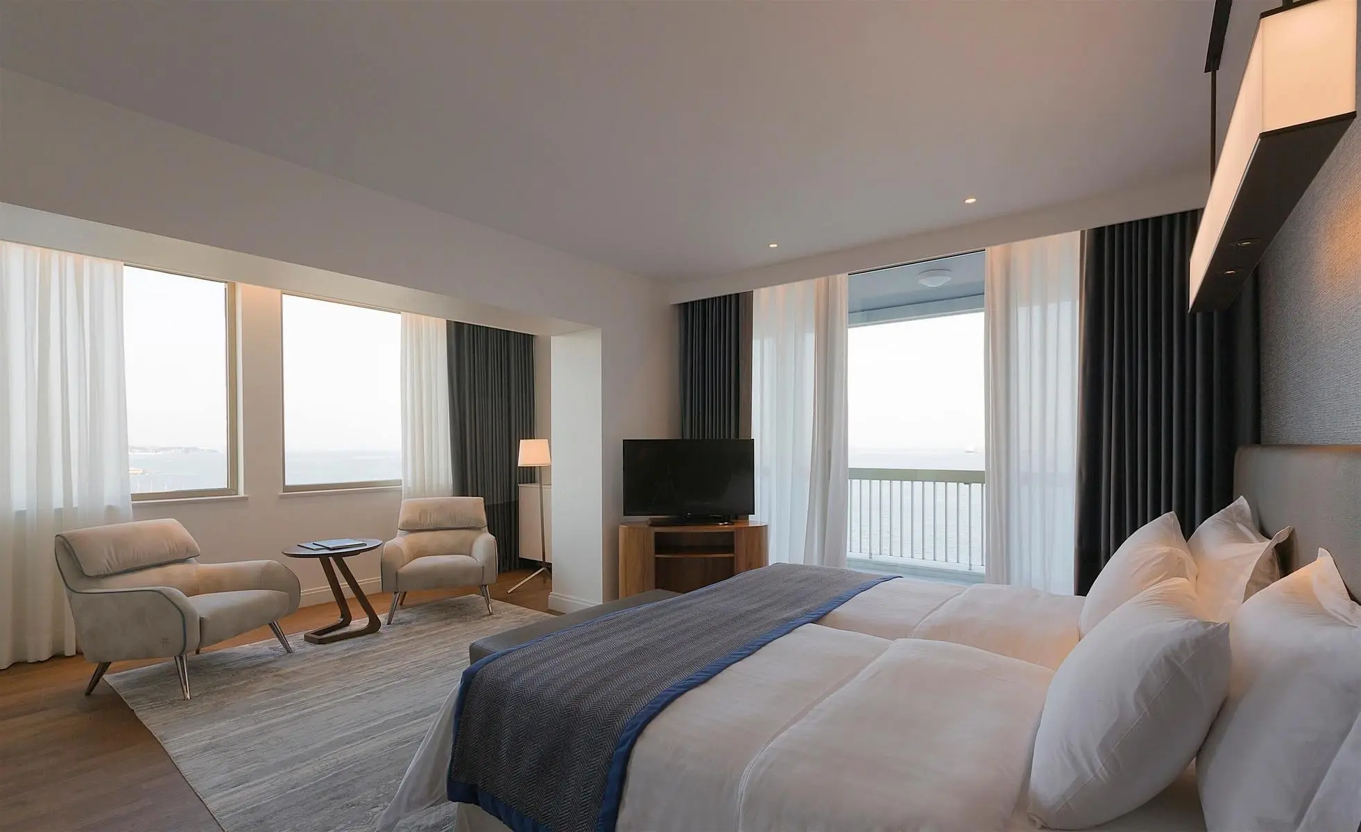 Makedonia Palace — MAKEDONIA PALACE