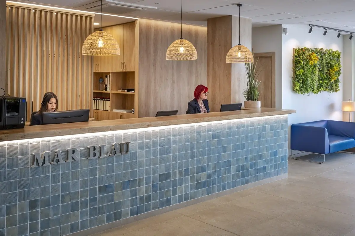 Mar Blau — MAR BLAU