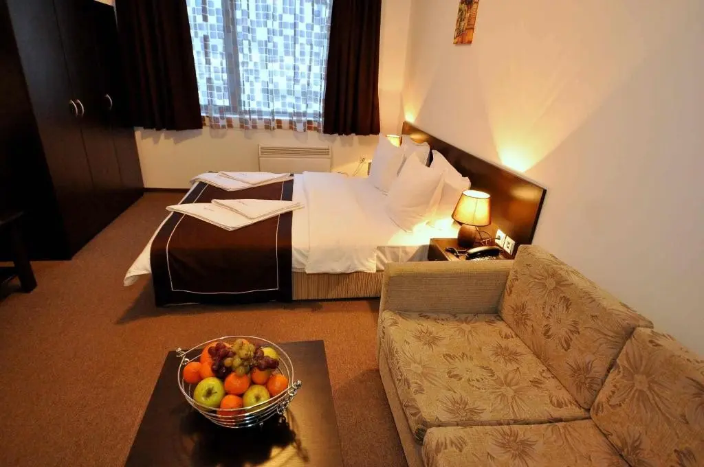 Maria Antoaneta Residence — MARIA ANTOANETA RESIDENCE