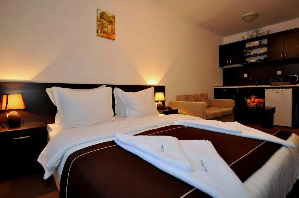 Maria Antoaneta Residence — MARIA ANTOANETA RESIDENCE