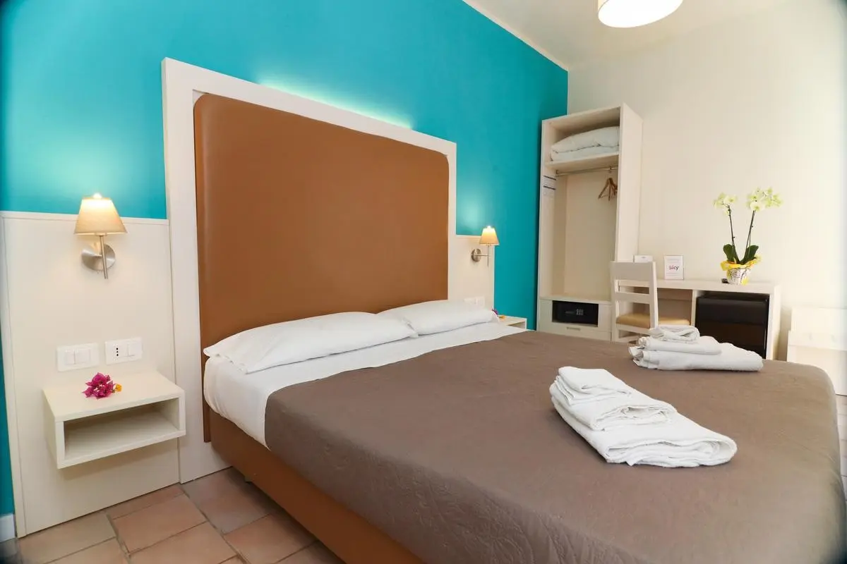 Marina Del Capo — MARINA DEL CAPO