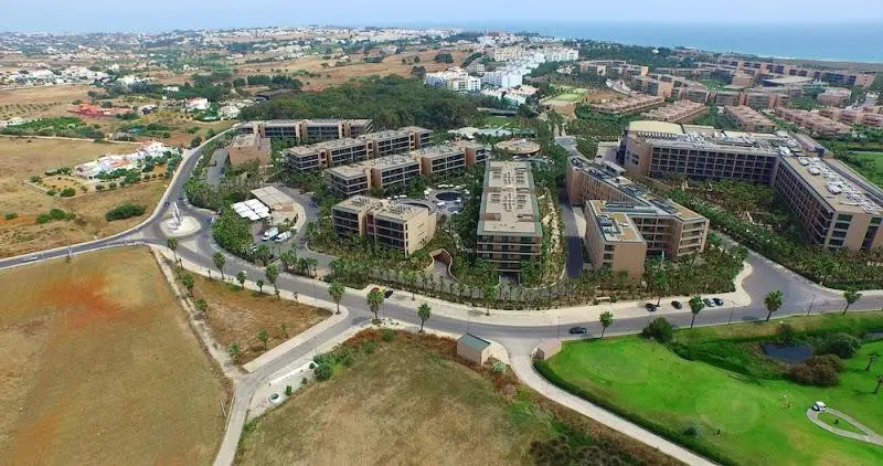 Marriott Residences Salgados Resort (Ex-Nau Salgados Palm Village) — MARRIOTT RESIDENCES SALGADOS RESORT (EX-NAU SALGADOS PALM VILLAGE)