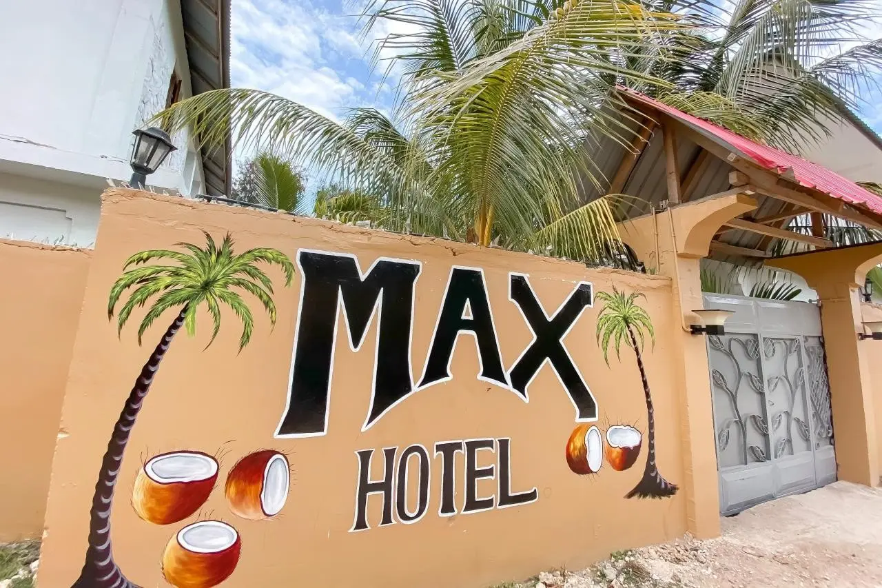 Max Hotel Nungwi — MAX HOTEL NUNGWI