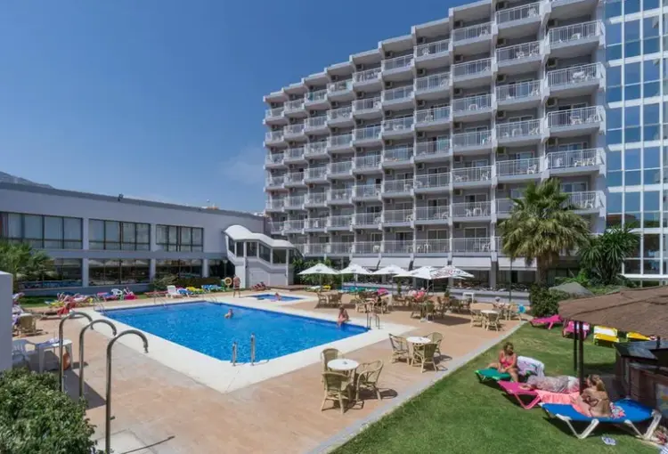 Basen w hotelu MedPlaya Hotel Alba Beach
