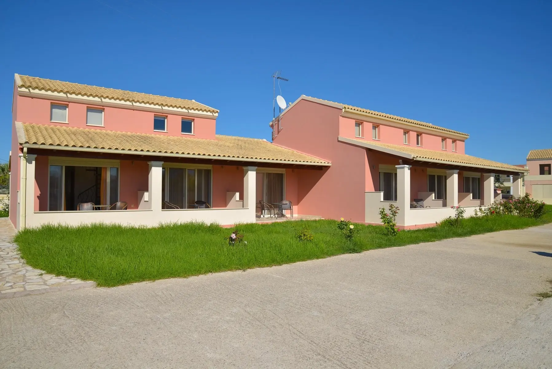 Megali Luxuries — MEGALI LUXURIES