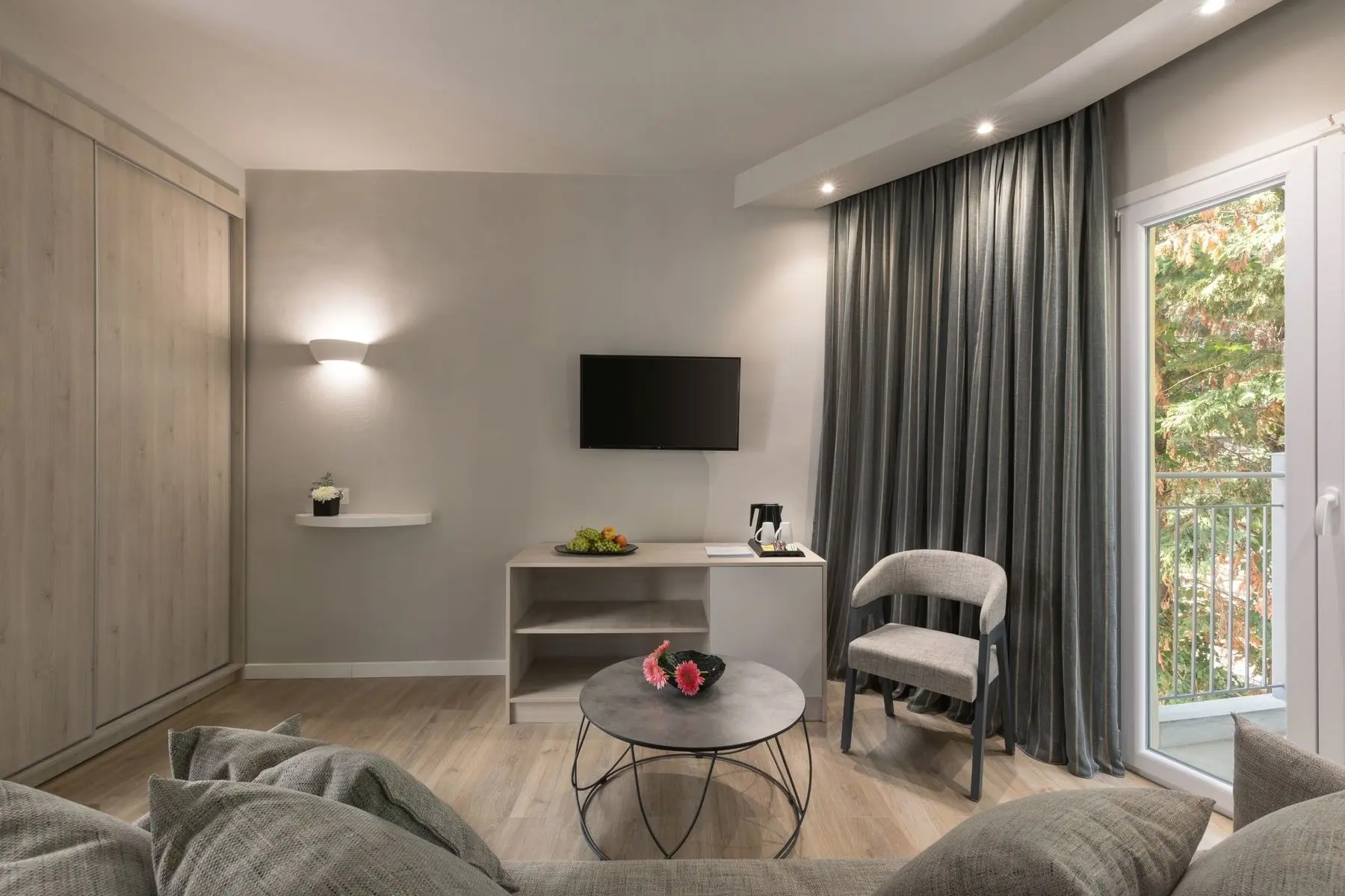 Melina Oasis Boutique Hotel — MELINA OASIS BOUTIQUE