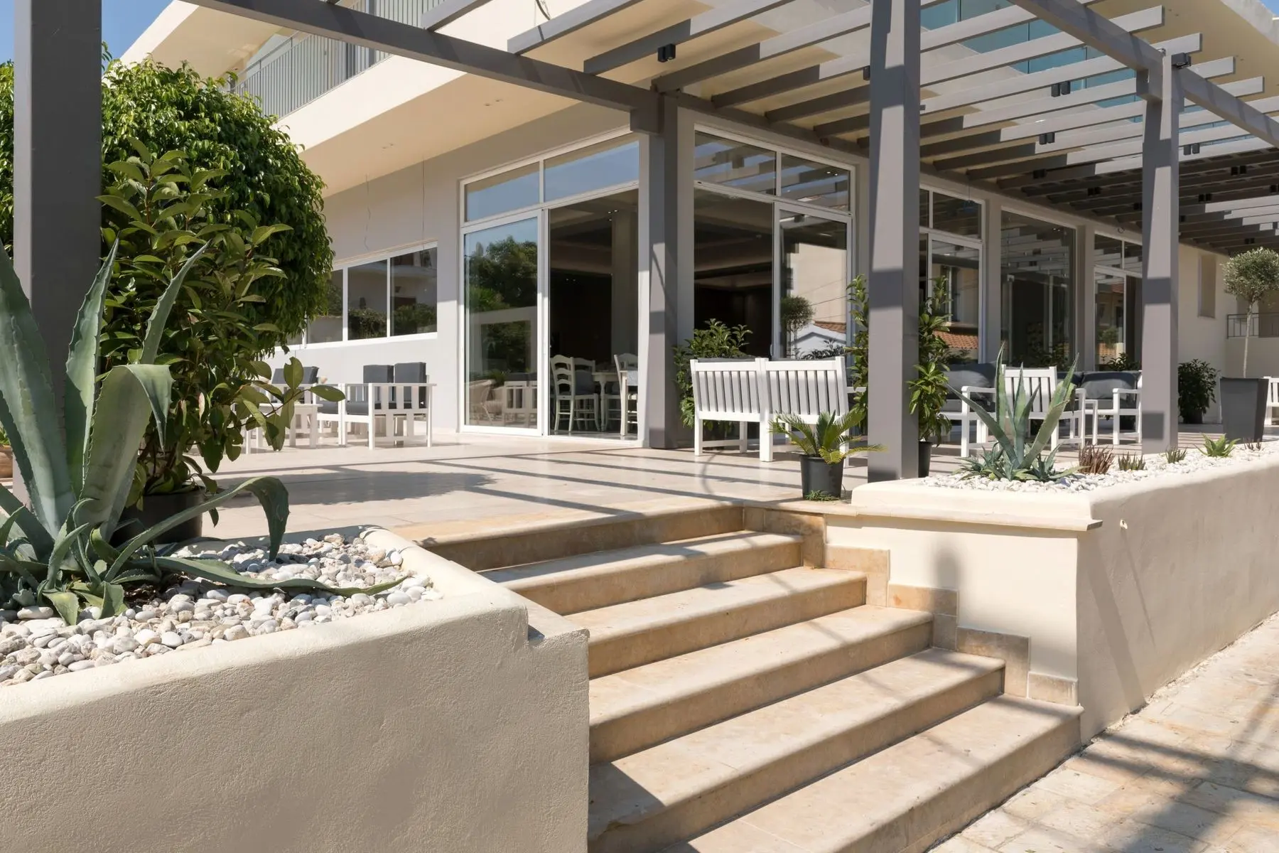 Melina Oasis Boutique Hotel — MELINA OASIS BOUTIQUE