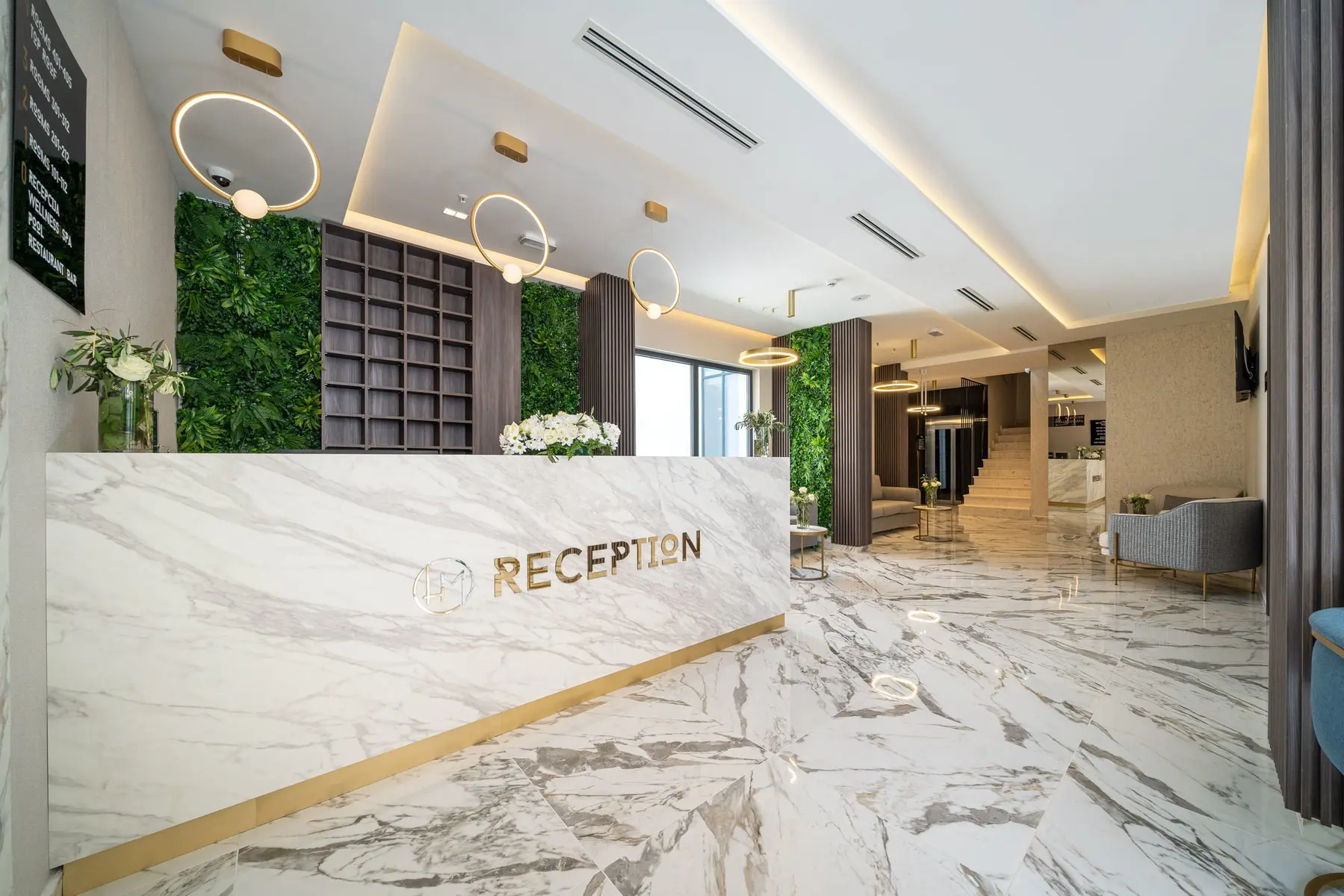 Lobby hotelu Millennium By Aycon