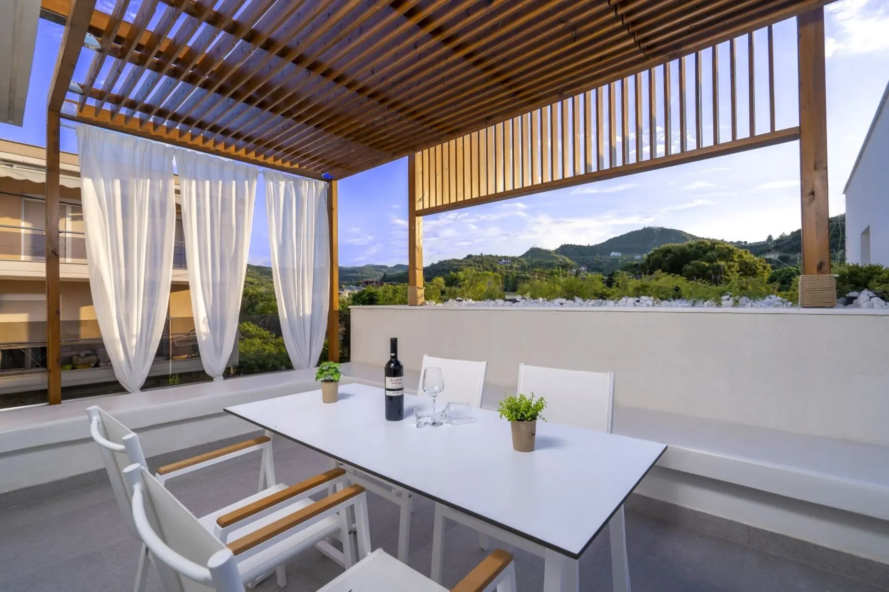 Mirablue Deluxe Residences — MIRABLUE DELUXE RESIDENCES