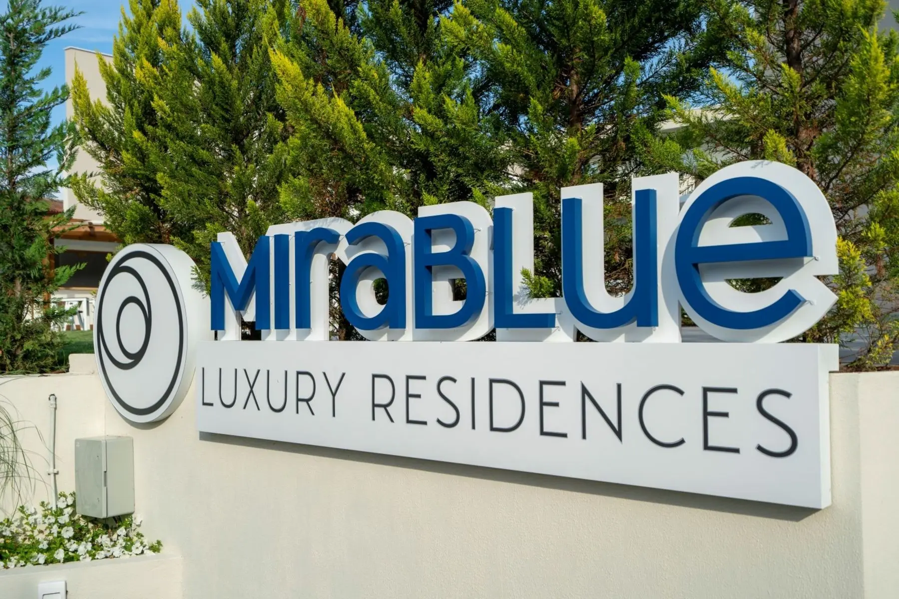 Mirablue Deluxe Residences — MIRABLUE DELUXE RESIDENCES