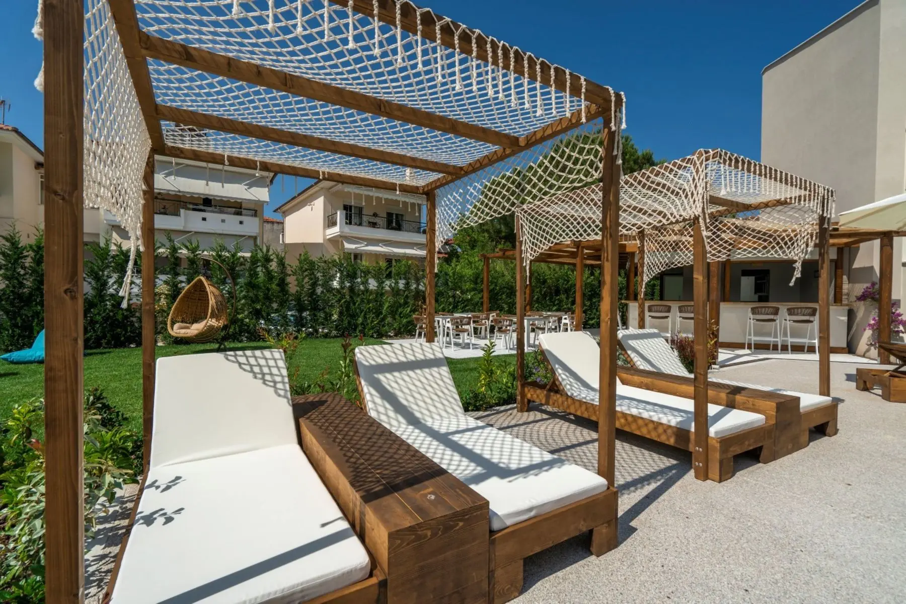 Mirablue Deluxe Residences — MIRABLUE DELUXE RESIDENCES