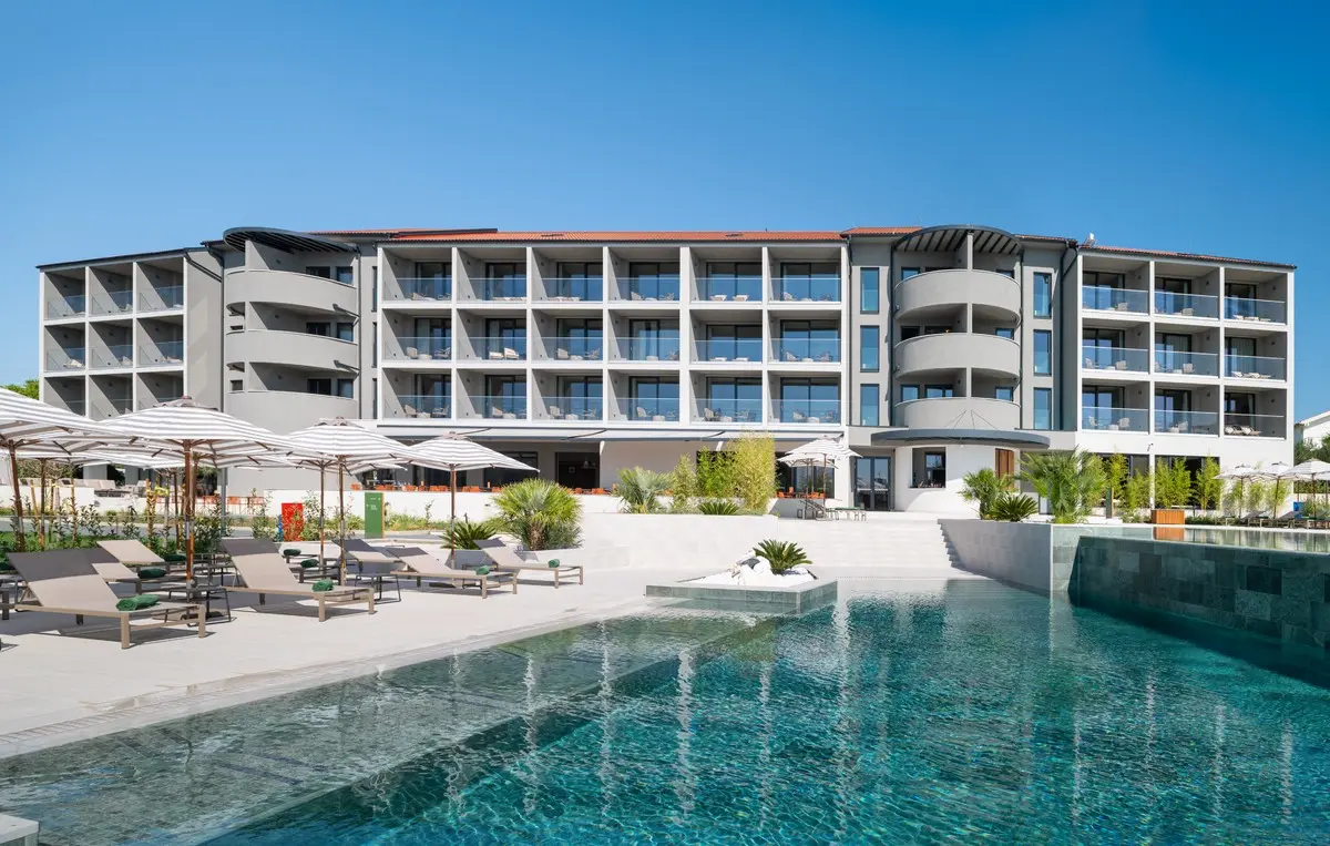 Hotel Molum Hotel & Residences