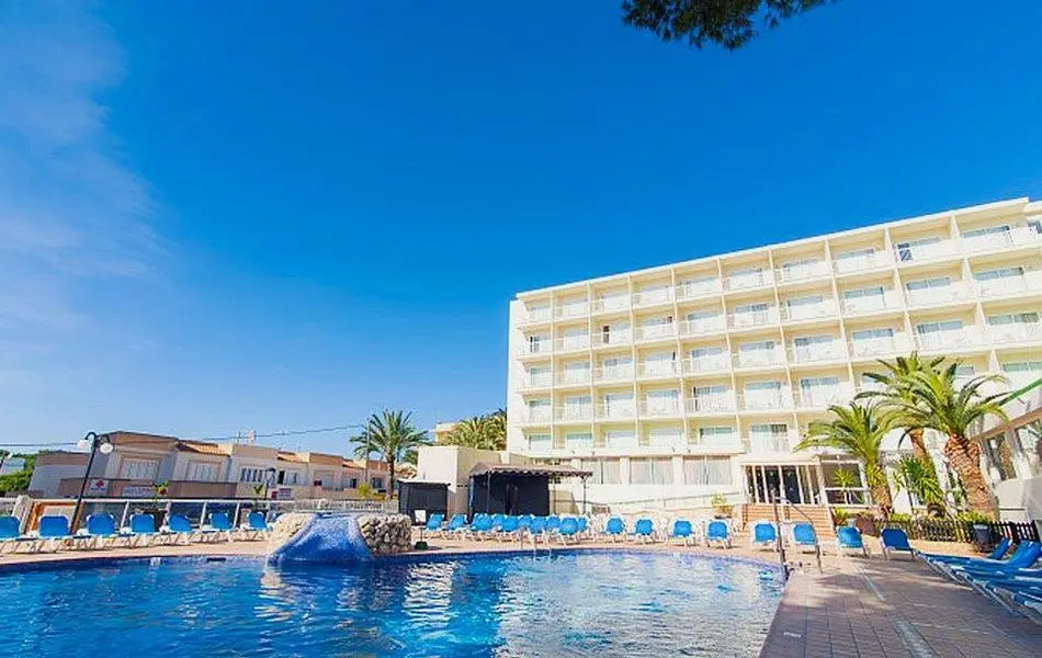 Moon Dreams Coral Beach — MOON DREAMS CORAL BEACH