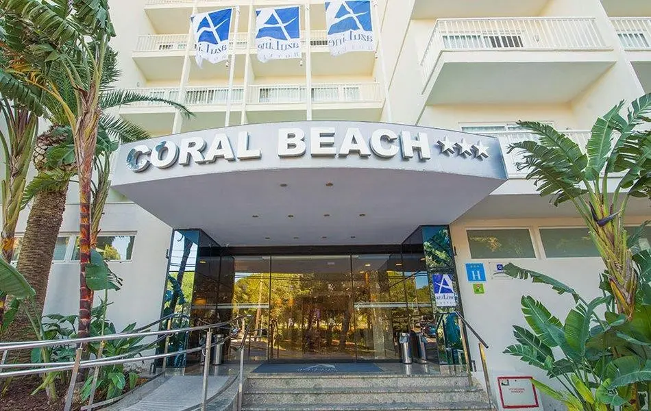 Moon Dreams Coral Beach — MOON DREAMS CORAL BEACH