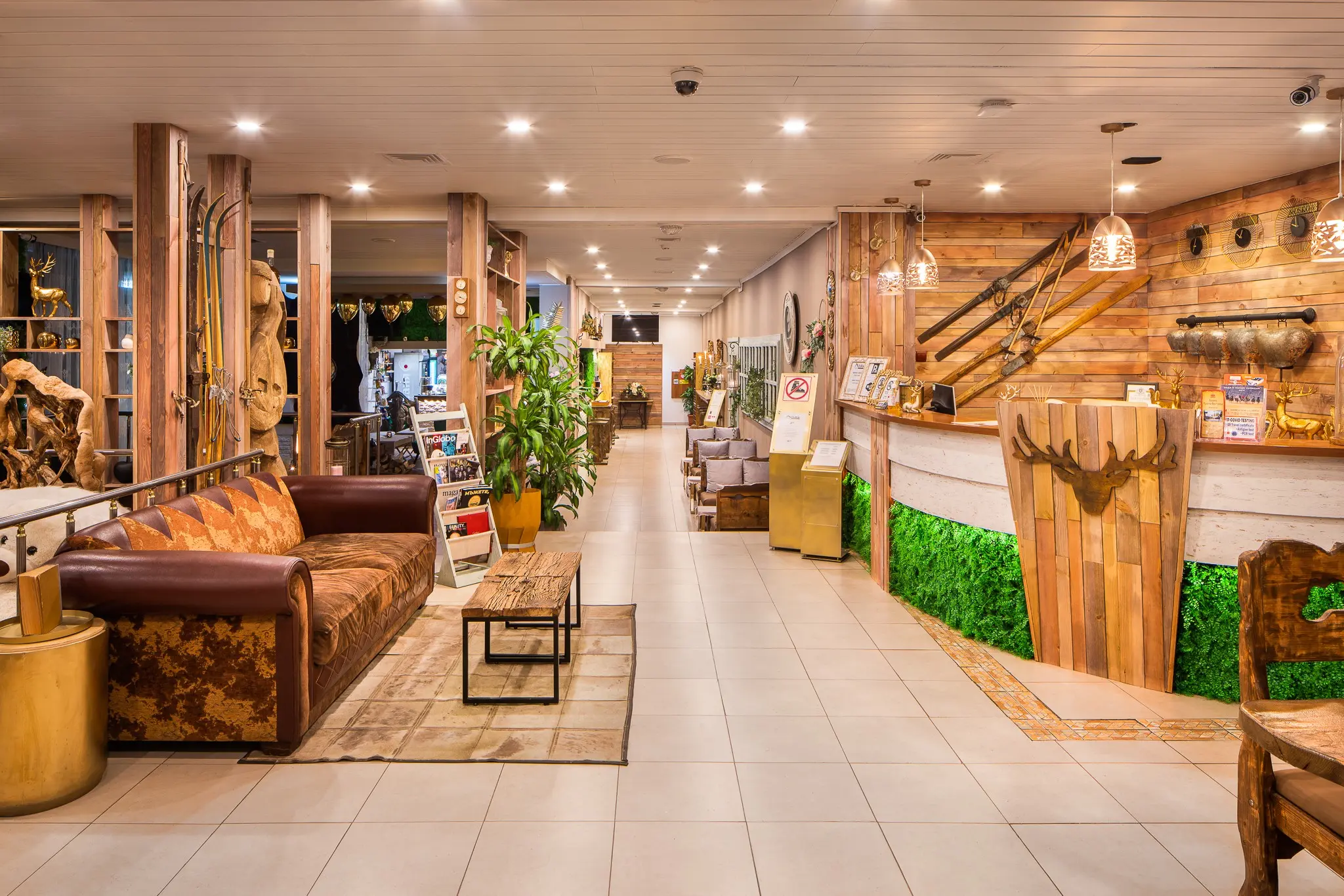 Moura Boutique & Spa — MOURA BOUTIQUE & SPA