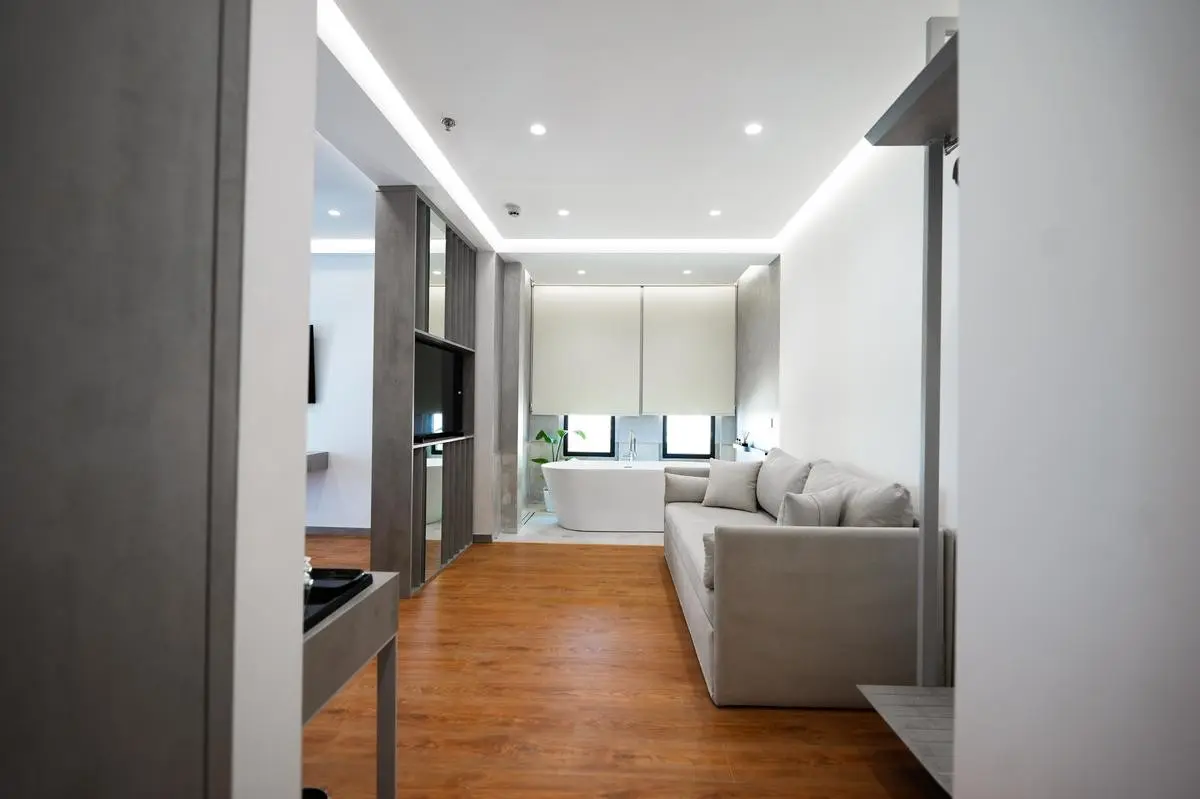 Naos Luxury — NAOS LUXURY