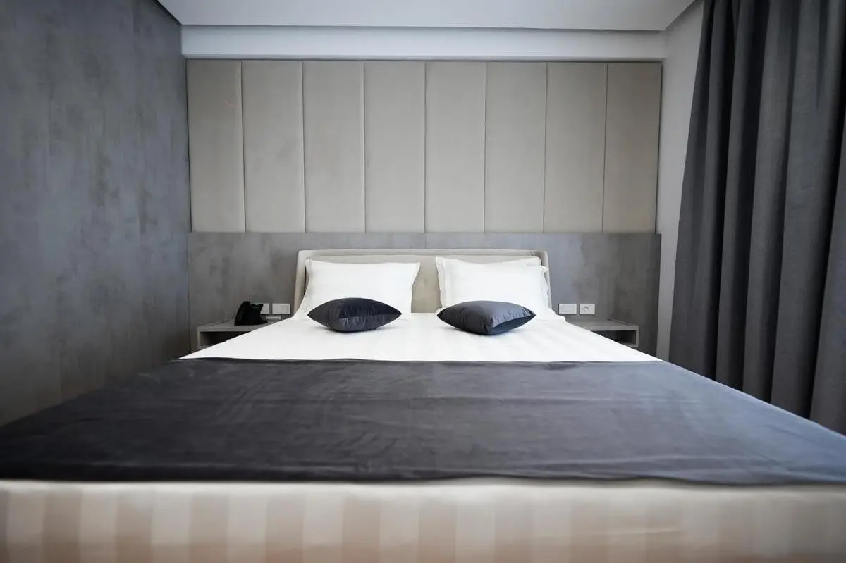 Naos Luxury — NAOS LUXURY