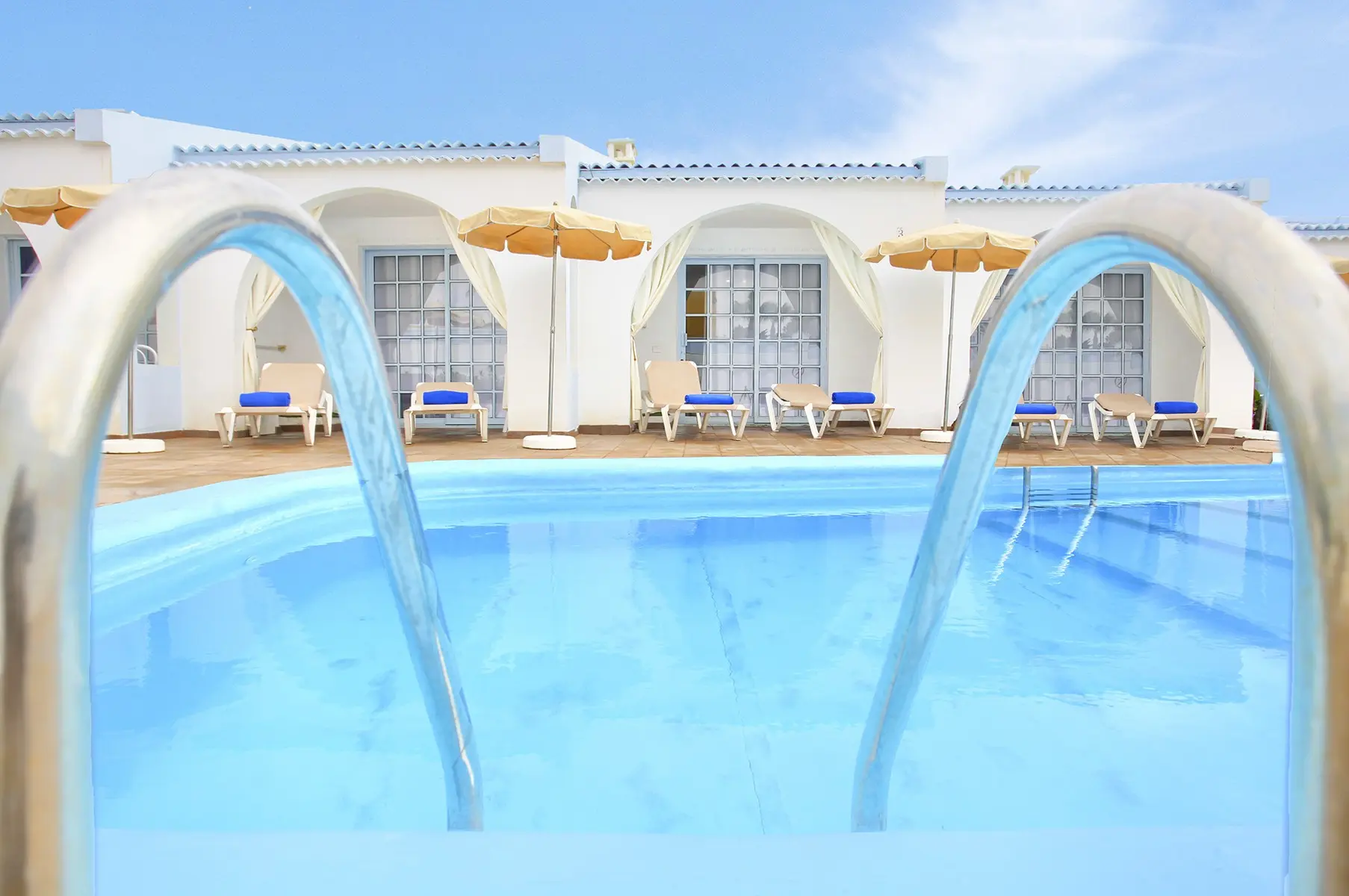 Neptuno Bungalows — NEPTUNO BUNGALOWS