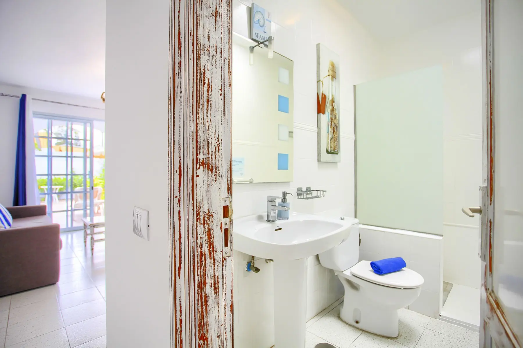 Neptuno Bungalows — NEPTUNO BUNGALOWS