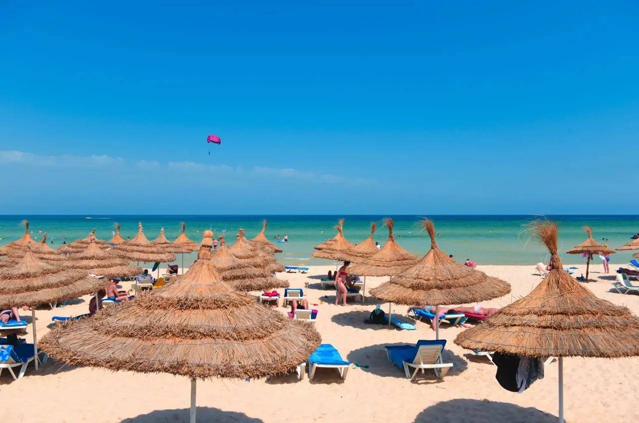 Plaża przy hotelu One Resort Jockey