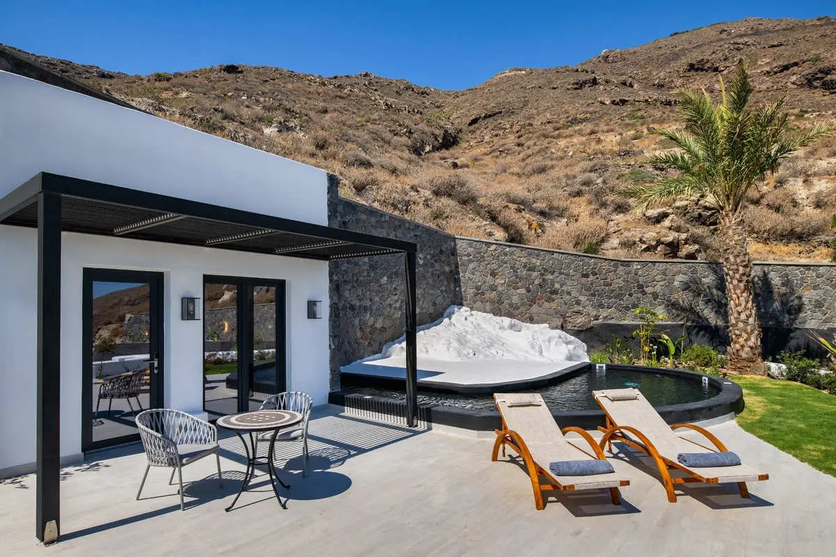 Palm Island Suites — PALM ISLAND SUITES