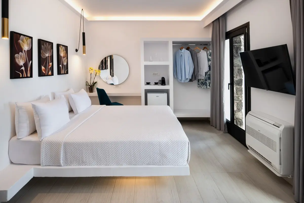 Palm Island Suites — PALM ISLAND SUITES