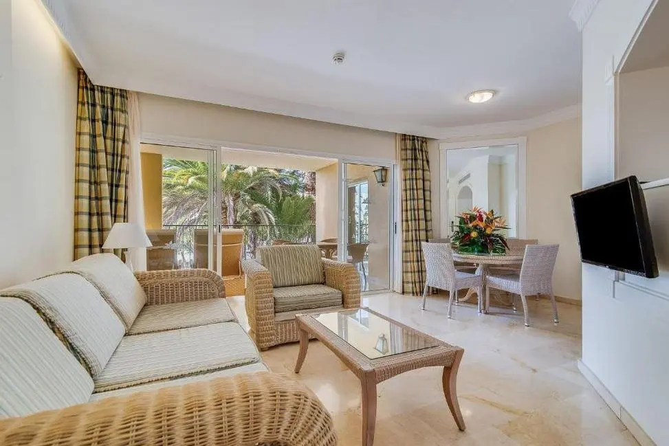 Palm Oasis Maspalomas — PALM OASIS MASPALOMAS