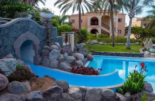 Palm Oasis Maspalomas — PALM OASIS MASPALOMAS