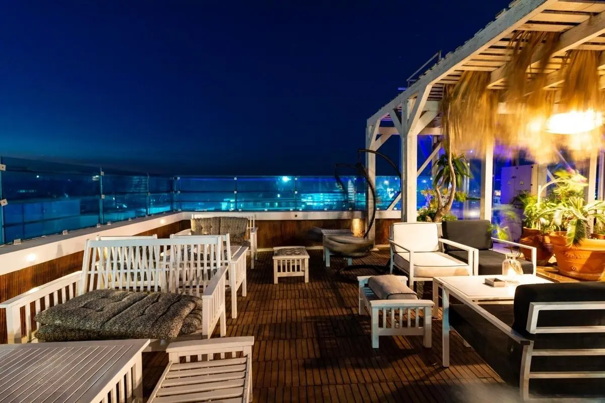 Parthenon Hotel 24 — PARTHENON HOTEL 24