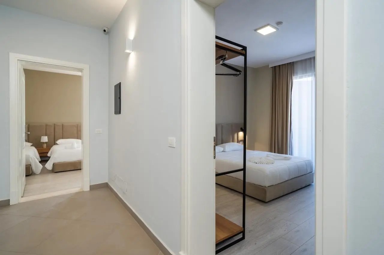 Perandor — PERANDOR