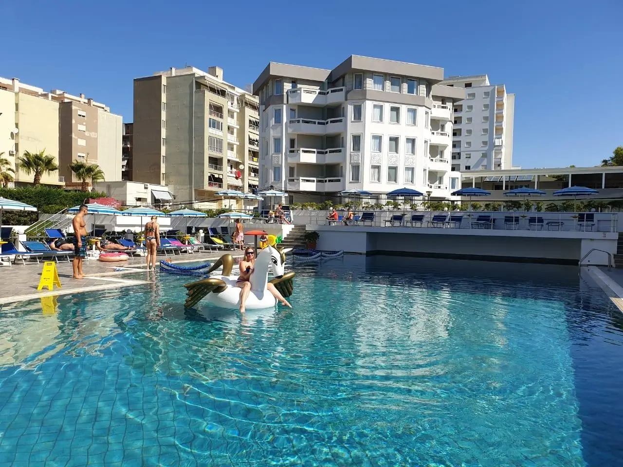 Perandor — PERANDOR