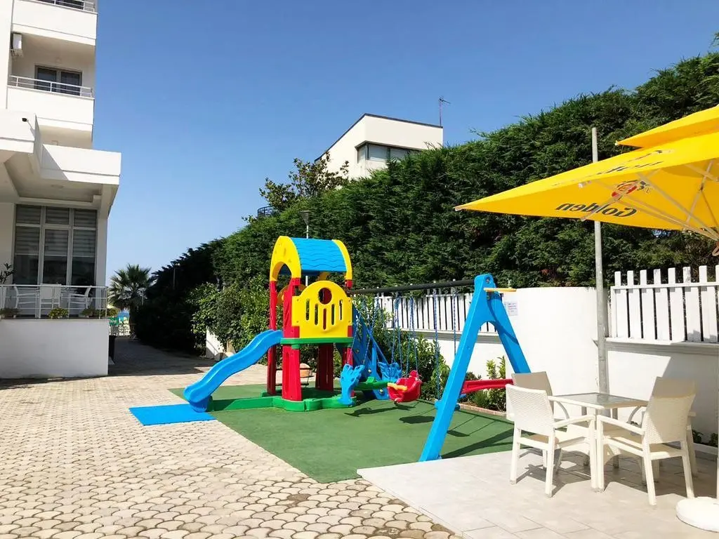 Perandor — PERANDOR