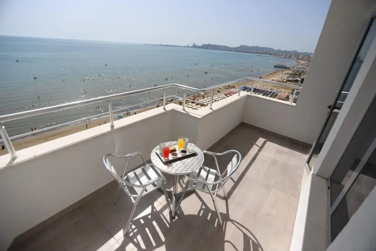 Perandor — PERANDOR