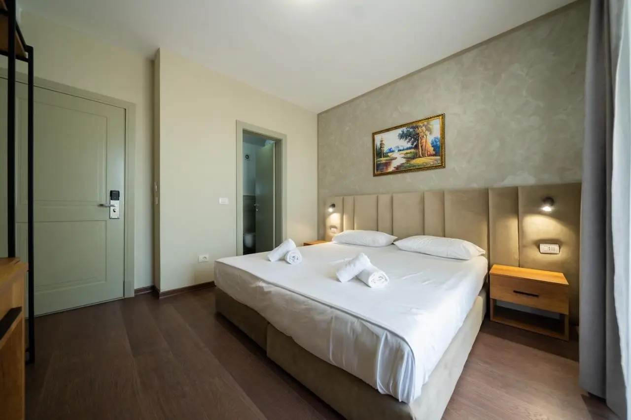 Perandor — PERANDOR