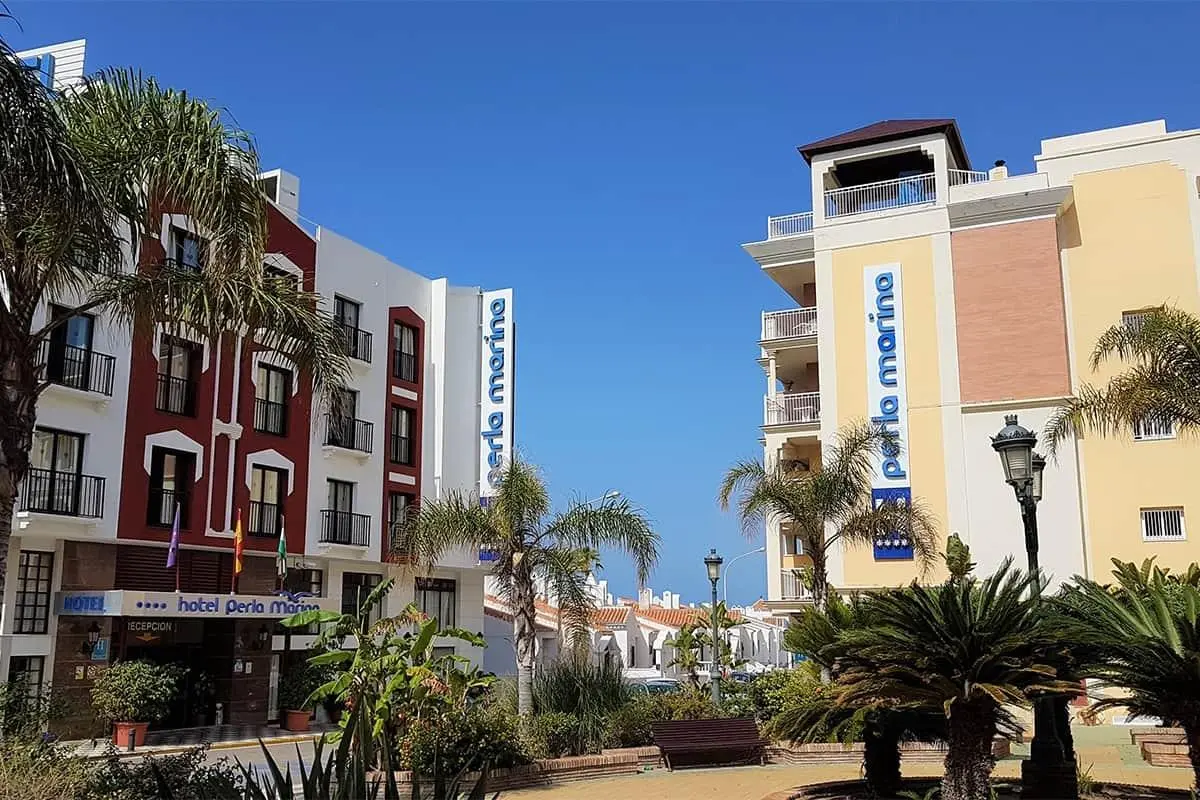 Perla Marina — PERLA MARINA