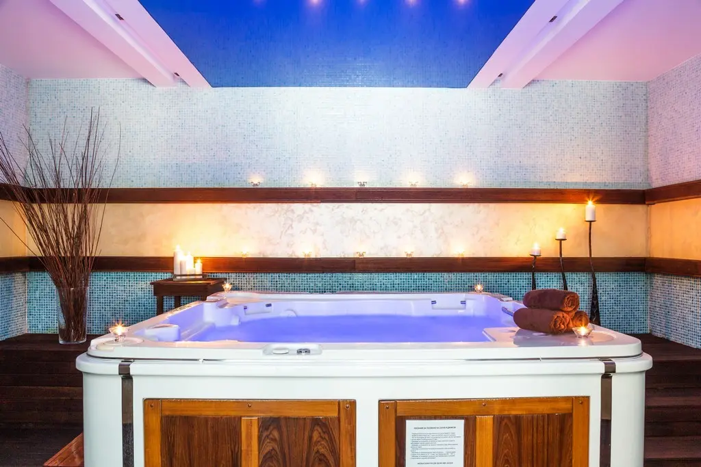 Perunika — PERUN LODGE