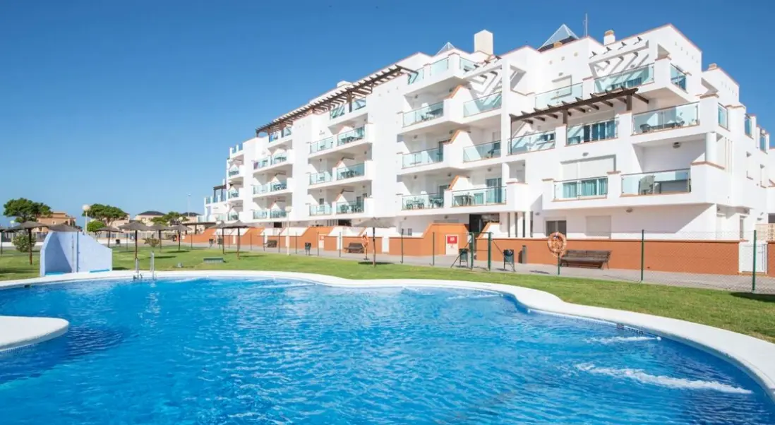 Basen w hotelu Pierre Vacances Almeria Roquetas de Mar