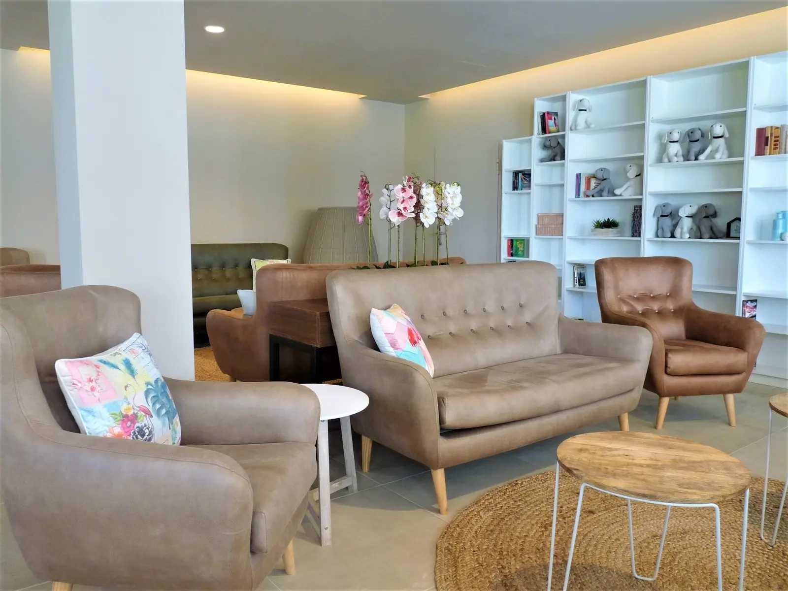 Pineda Splash — PINEDA SPLASH