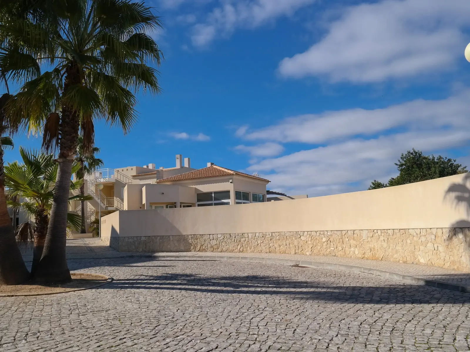 Hotel Placid Village