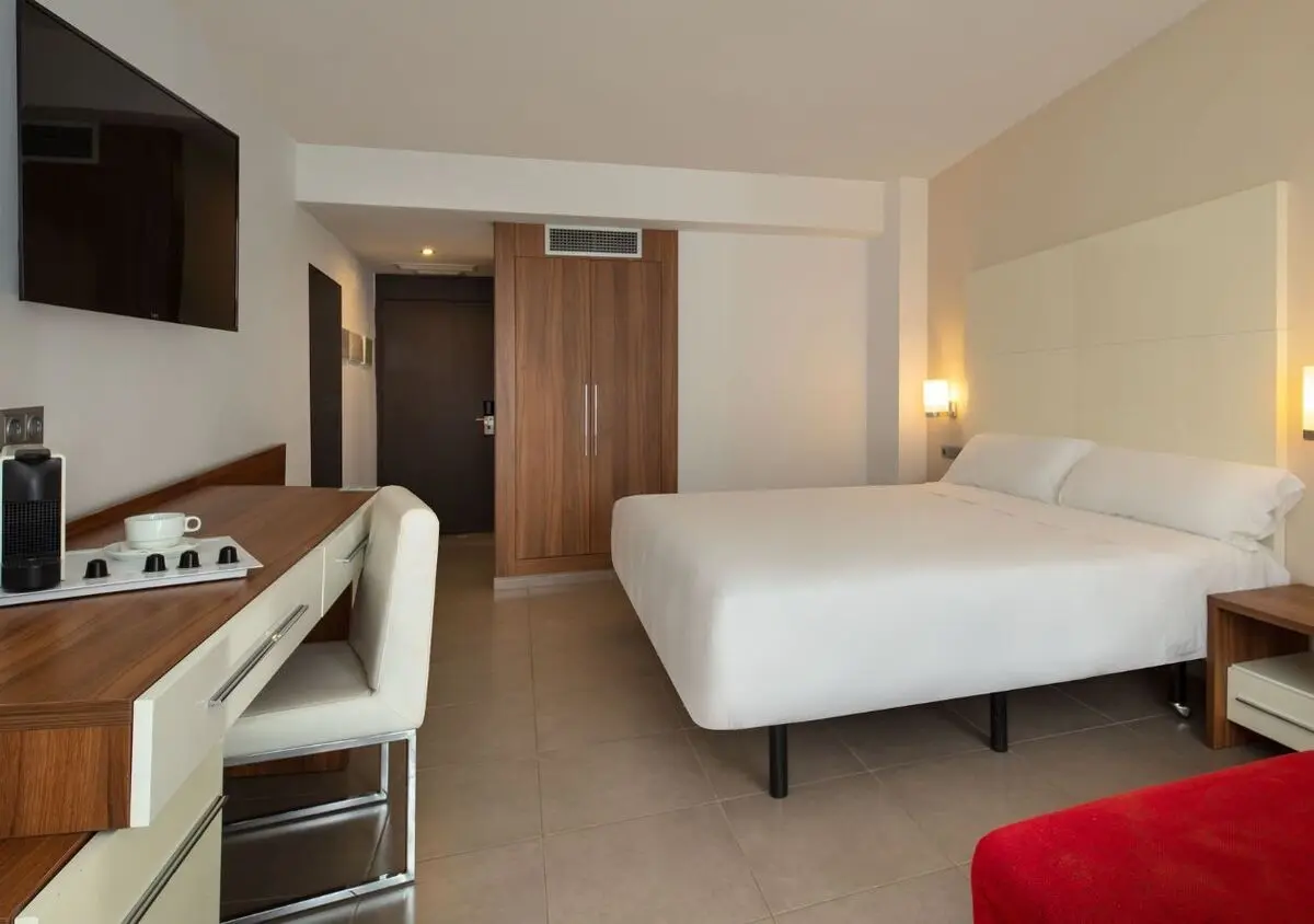 Rh Boutique Porto Cristo — RH BOUTIQUE PORTO CRISTO