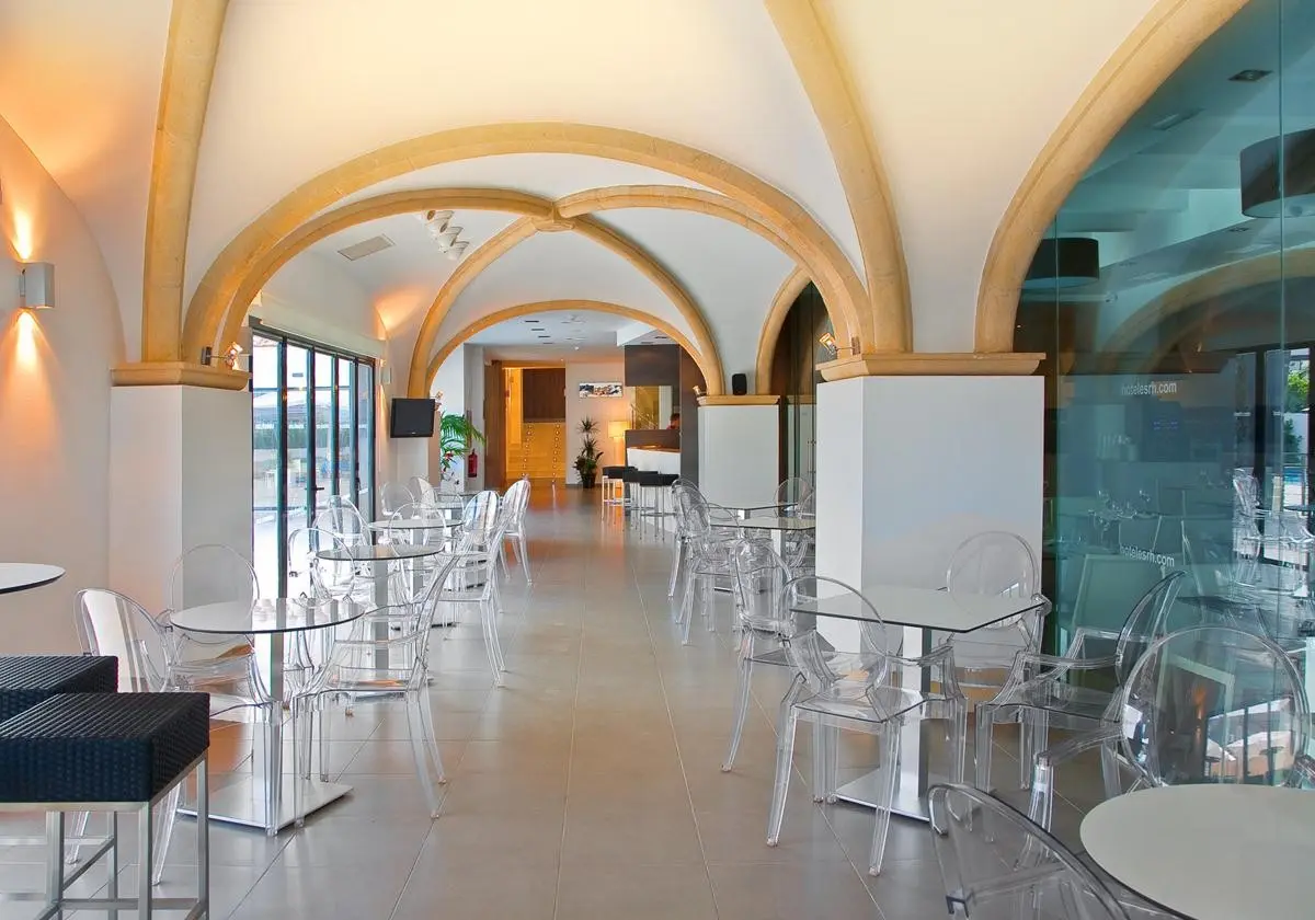 Rh Boutique Porto Cristo — RH BOUTIQUE PORTO CRISTO