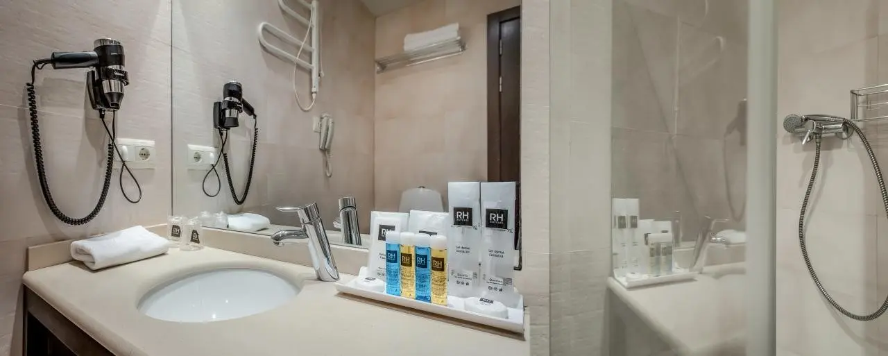 Rh Don Carlos — RH DON CARLOS