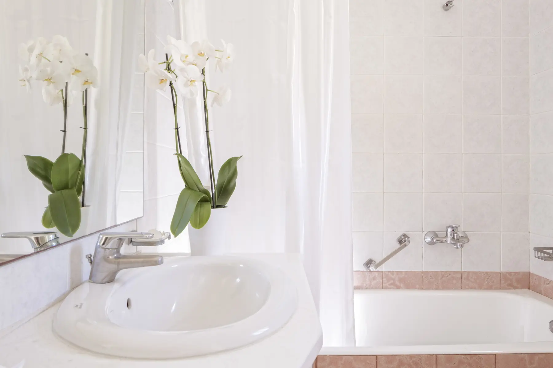 Rhenia Mykonos Hotel and Bungalows — RHENIA MYKONOS HOTEL AND BUNGALOWS